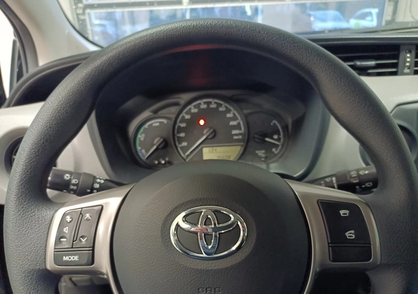 Toyota Yaris cena 64500 przebieg: 35186, rok produkcji 2019 z Wąsosz małe 301